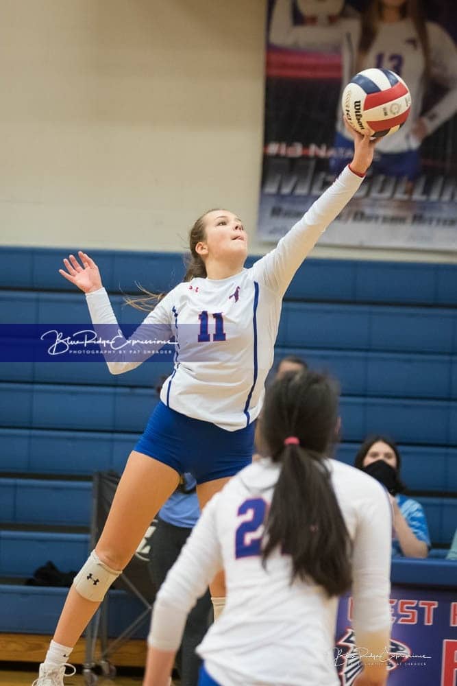 Volleyball Hendersonville at West Henderson_BRE_5837