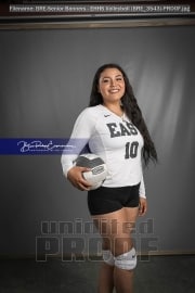 Senior Banners - EHHS Volleyball (BRE_3543)