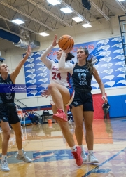 Basketball Enka at West Henderson (BR3_5963)