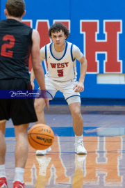 Basketball: Franklin at West Henderson