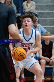 Basketball: Franklin at West Henderson