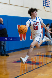 Basketball: Franklin at West Henderson