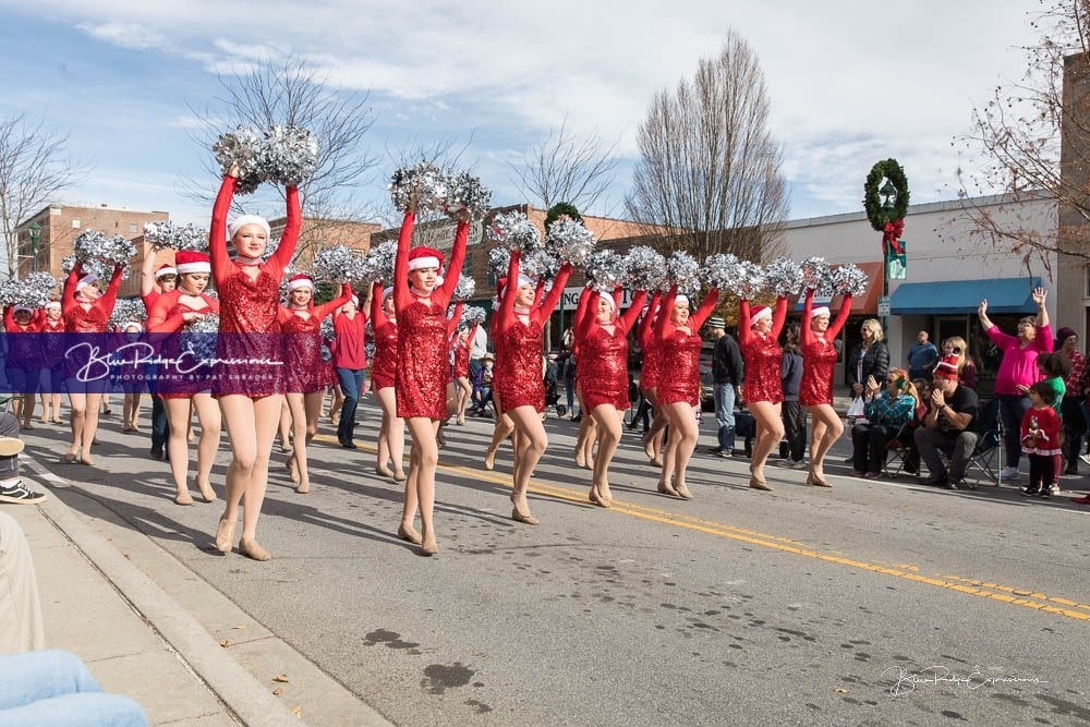 2021 Hendersonville Christmas Parade Thrills on Main Street