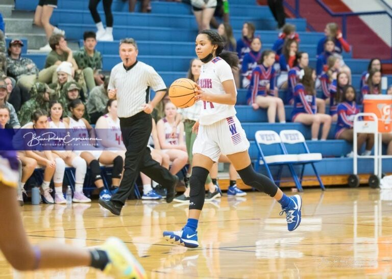 North Henderson Girls Basketball Falls To West Henderson