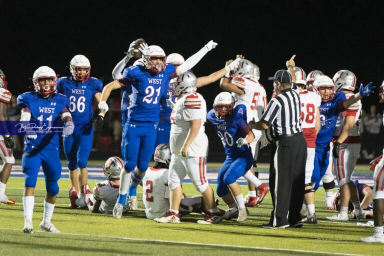 Football: West Henderson Defeats Hendersonville 34-20