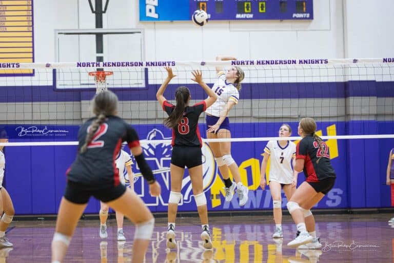 North Henderson Volleyball gets 3-0 Win Over Pisgah